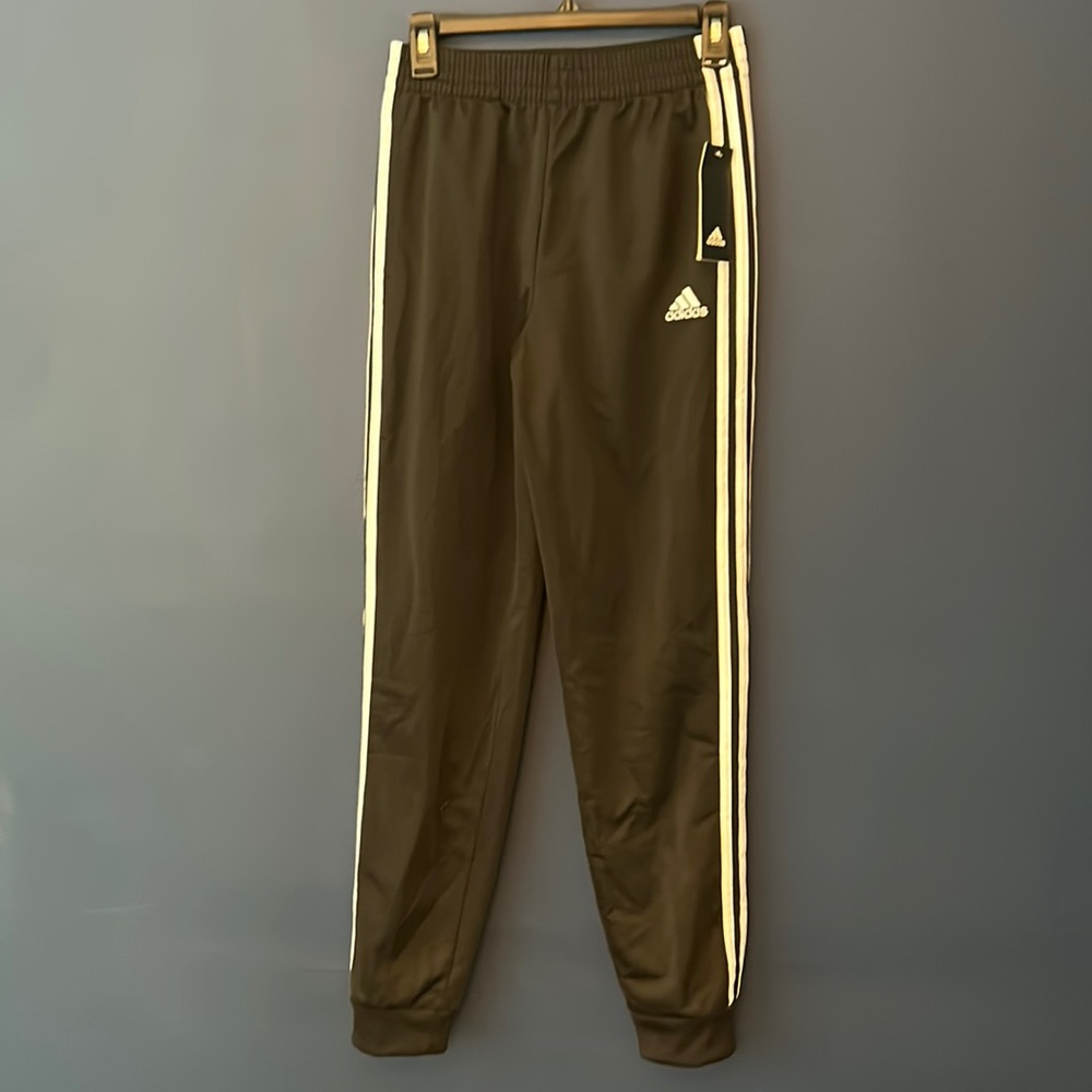 NWT adidas black/white athletic pants jogger style